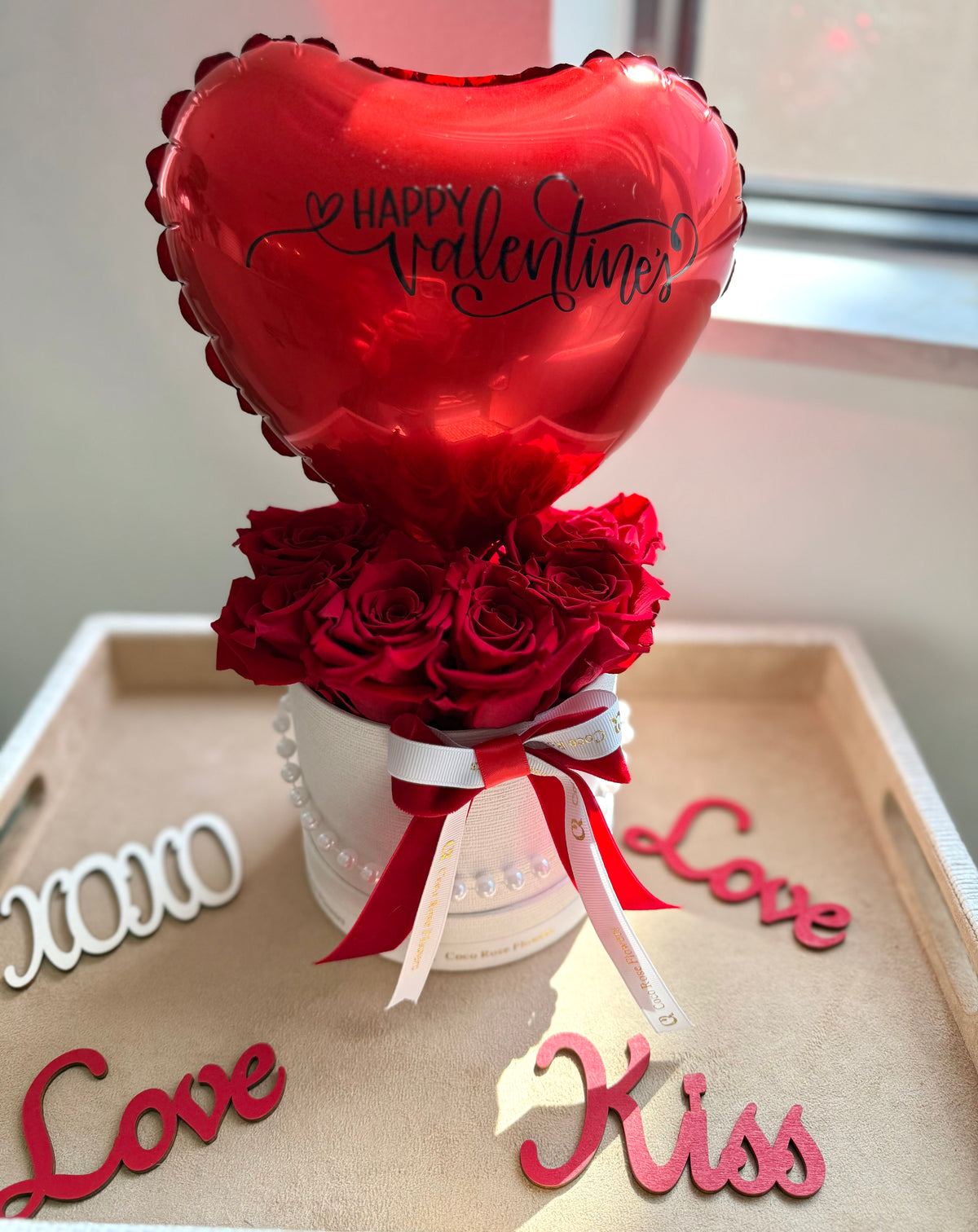 Luxury Preserved Roses Box with Balloon – Perfect Valentine’s Day Gift